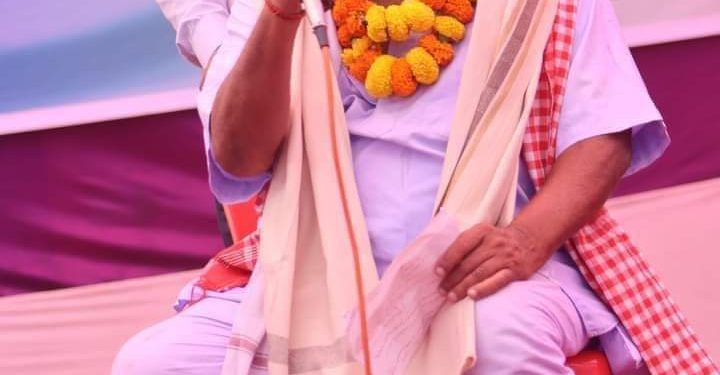 मिती २०८० मंसीर ८ गते पुर्व प्रध्यापक तथा नेत्र ज्योती संघ सचिव विद्वान श्री विश्वनाथ महतो ज्यूको तेर्हौं पुण्य तिथीमा भएको श्रद्धाञ्जली कार्यक्रम